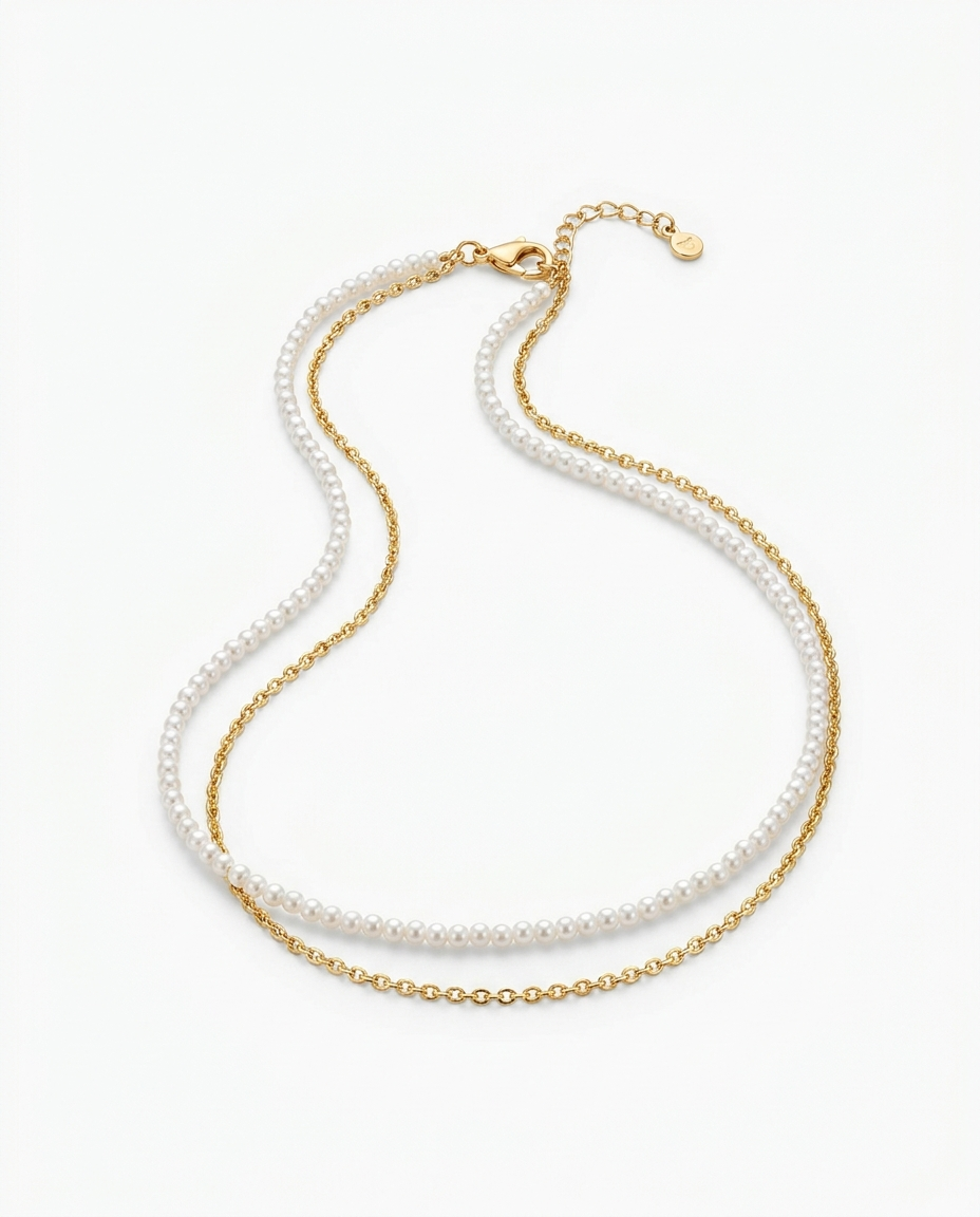 Perla Belly Chain in gold — pearl row over fine chain