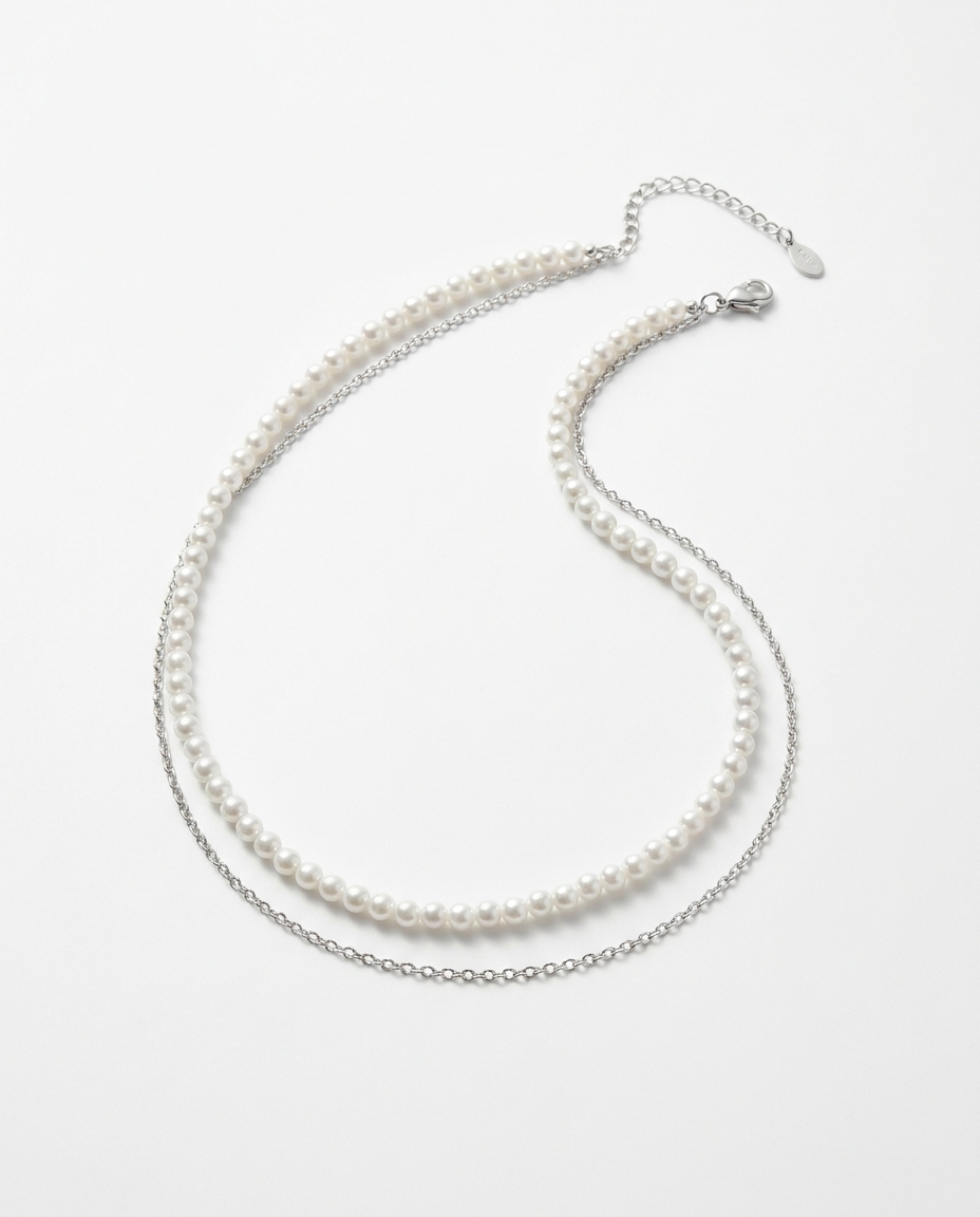 Perla Belly Chain in silver — pearl row over fine chain